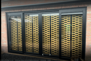 Cleopatra's eye short aluminium shutters op grote raampartij